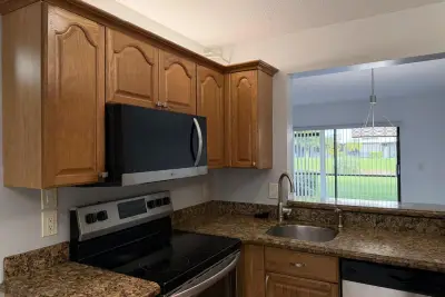 23398 Lyons Rd #304, Boca Raton: photo 1 of 10