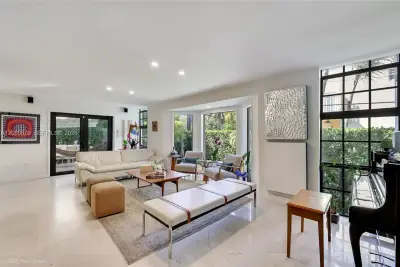596 Fernwood Rd #B, Key Biscayne: photo 1 of 45