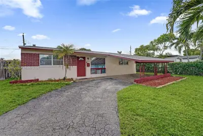 541 N 70th Ter, Hollywood: photo 1 of 42