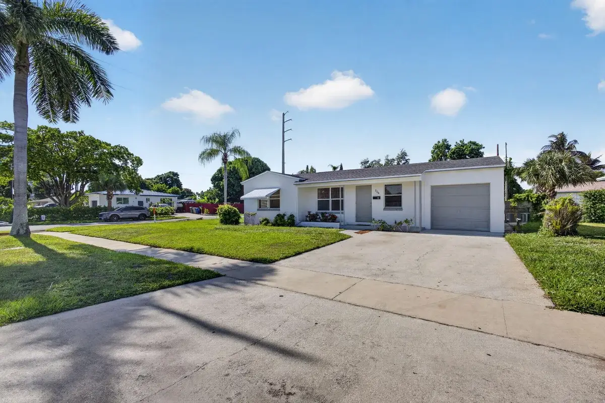 304 Cypress Dr, Lake Park: photo 1 of 82