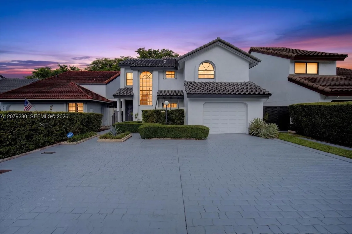6328 SW 127th Pl, Miami: photo 1 of 50