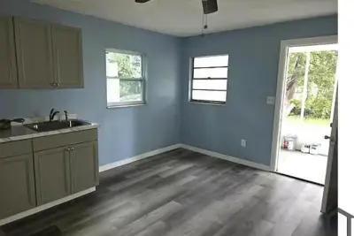 1132 W 27th St, Riviera Beach: photo 1 of 4
