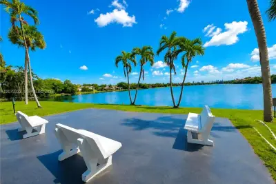 445 NE 195th St #430, Miami: photo 1 of 19