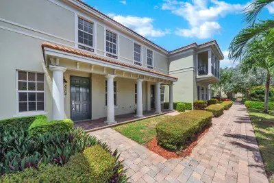 8304 NW 8th Ter, Boca Raton: photo 1 of 75