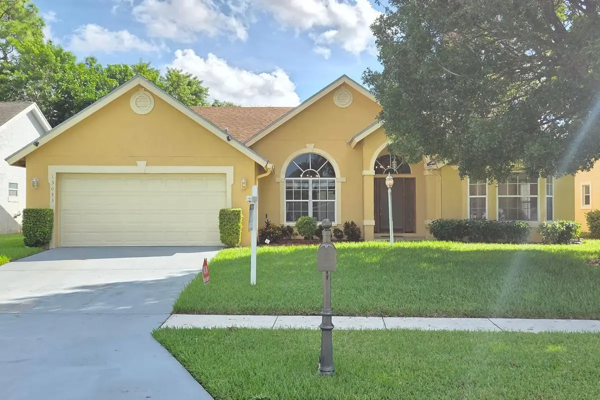 13053 Meadowbreeze Dr, Wellington: photo 1 of 76