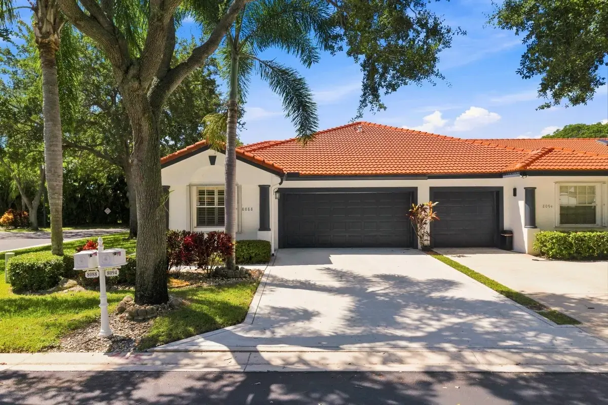 8088 Via Di Veneto, Boca Raton: photo 1 of 36