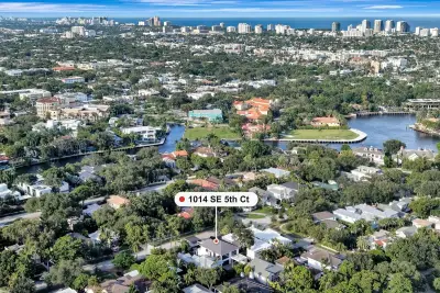 1014 SE 5th Ct, Fort Lauderdale: photo 1 of 32