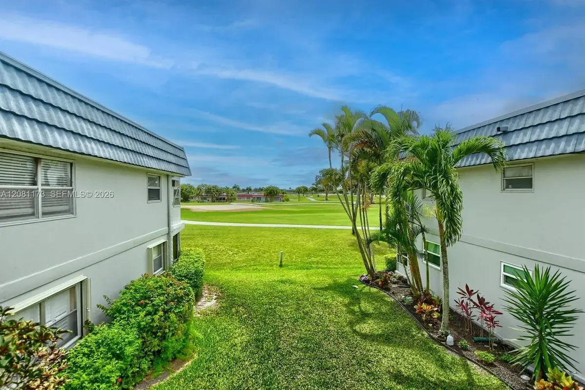 227 Tuscany D, Delray Beach: photo 1 of 23