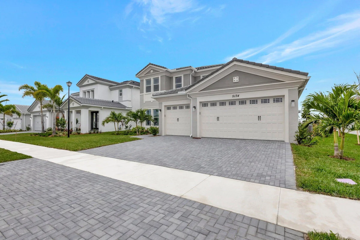 5134 Liberty Ln, Westlake: photo 1 of 67