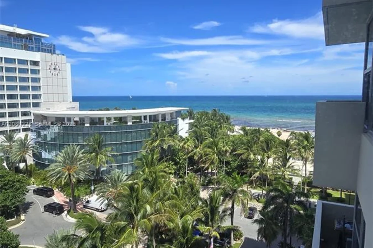 2899 Collins Ave #1005, Miami Beach: photo 1 of 21