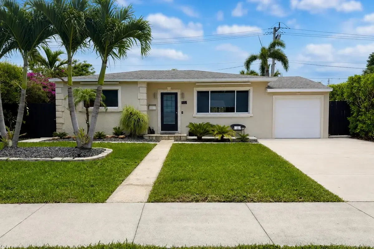 372 Lytle St, West Palm Beach: photo 1 of 4