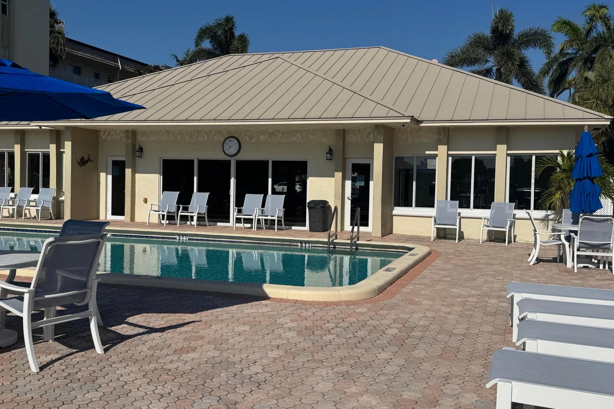640 Snug Harbor Dr #F4, Boynton Beach: photo 1 of 55