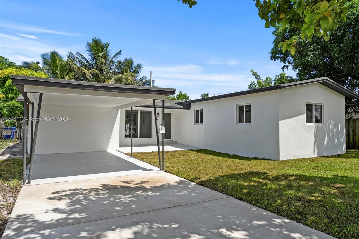 3651 SW 40th Ave, West Park: photo 1 of 52
