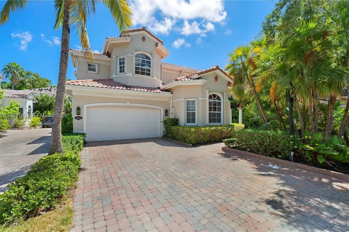 19473 38th Ct, Sunny Isles Beach: photo 1 of 55