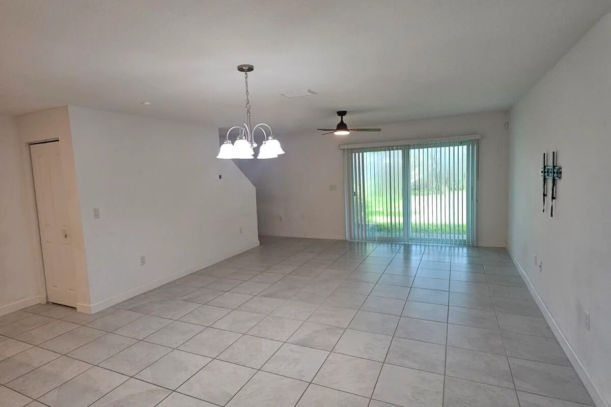 6765 Broadwater Ln, Lake Worth: photo 1 of 42