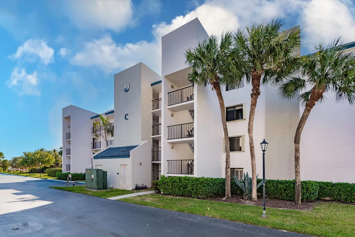 1605 S US Hwy 1 #C104, Jupiter: photo 1 of 24