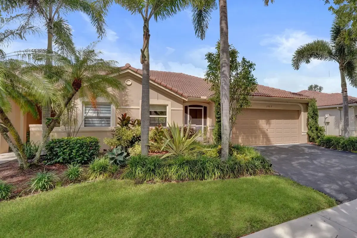 1969 Andromeda Ln, Weston: photo 1 of 49