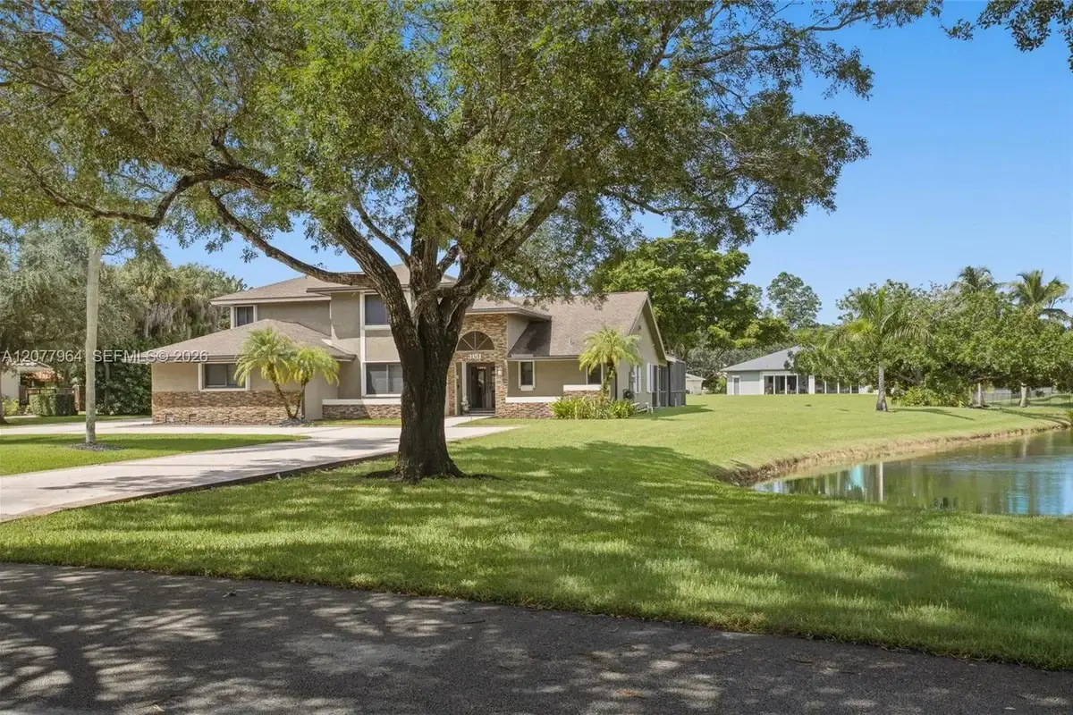 3151 SW 133rd Ter, Davie: photo 1 of 44