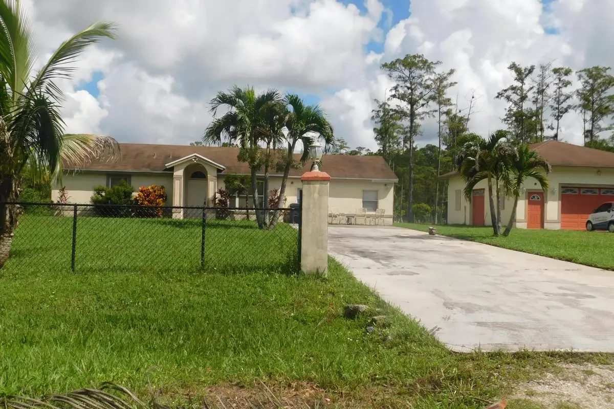 16407 80th St N, Loxahatchee: photo 1 of 18