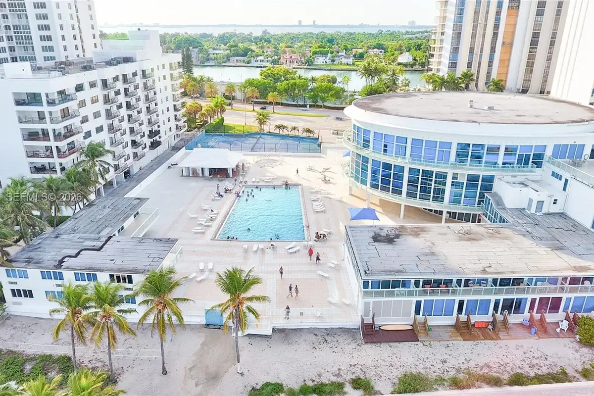 5445 Collins Ave #P2, Miami Beach: photo 1 of 29
