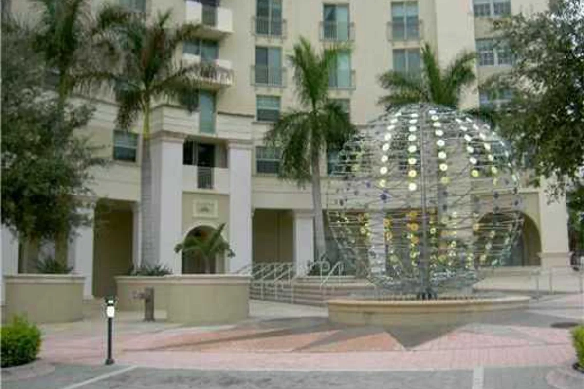 610 Clematis St #723, West Palm Beach: photo 1 of 36