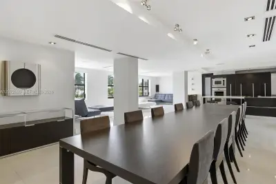 1330 Ocean Dr #3CA, Miami Beach: photo 1 of 39