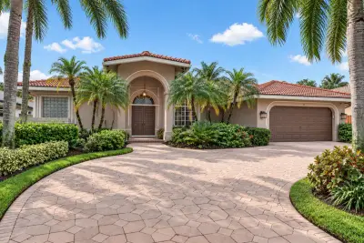 77 NW 108th Way, Plantation: photo 1 of 41