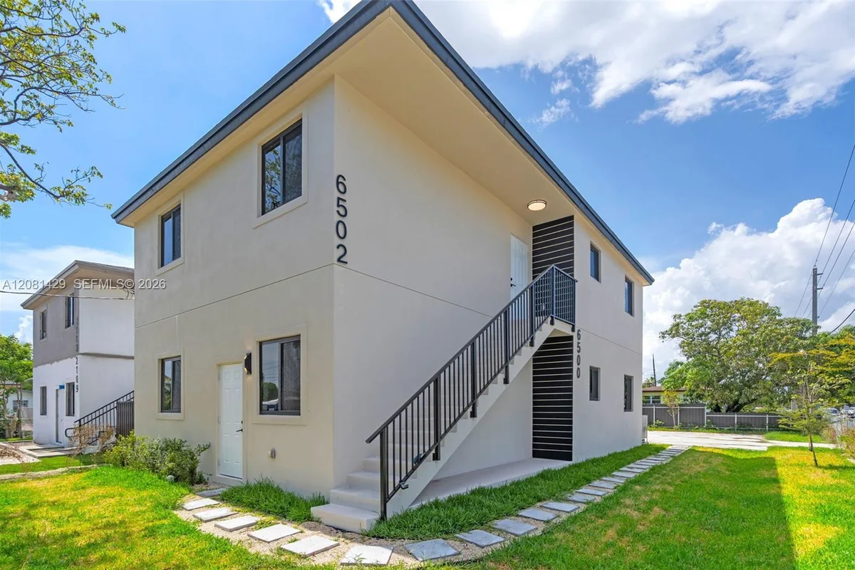 6500 NW 21st Ave, Miami: photo 1 of 17