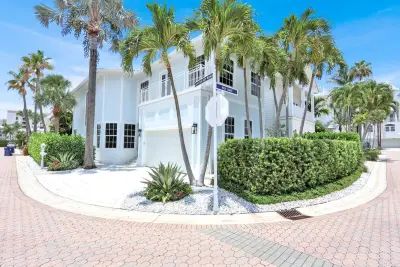 149 Jupiter Key Rd, Jupiter: photo 1 of 56