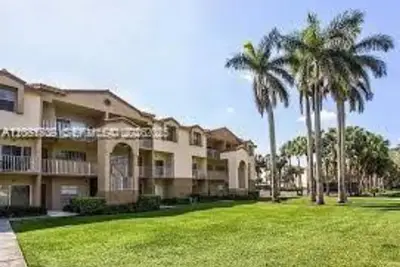 10501 SW 155th Ct #1124, Miami: photo 1 of 18