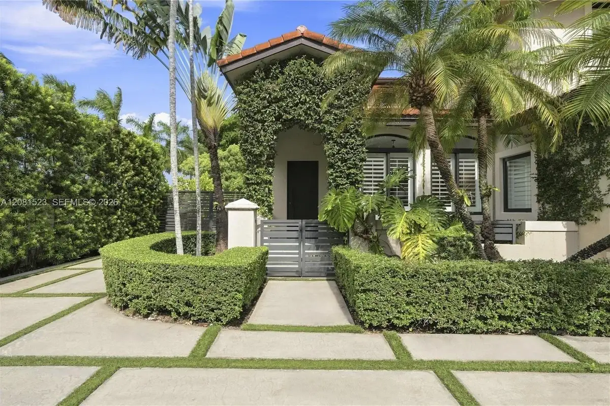 2601 SW 143rd Ave, Miami: photo 1 of 46