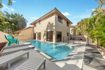 476 NW 38th Ter, Deerfield Beach: photo 1 of 29