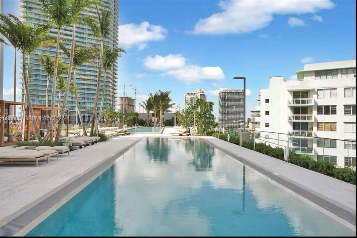 3131 NE 7th Ave #301, Miami: photo 1 of 37