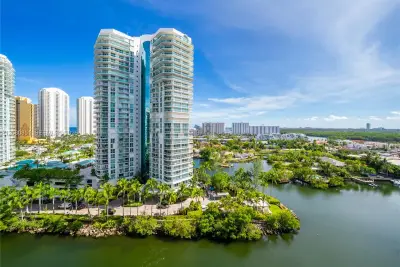 300 Sunny Isles Blvd #4-1208, Sunny Isles Beach: photo 1 of 29