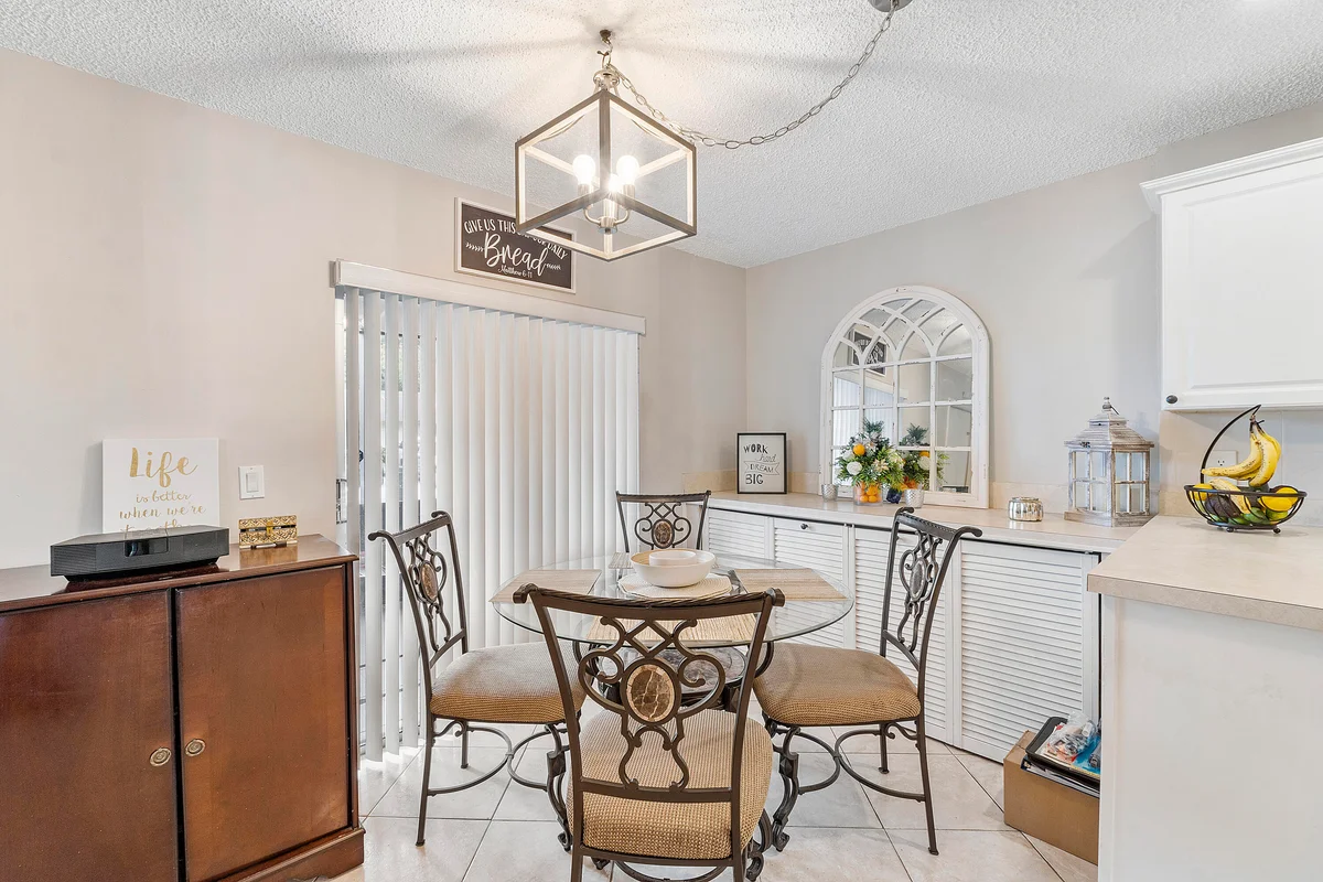 14519 Lucy Dr, Delray Beach: photo 1 of 25