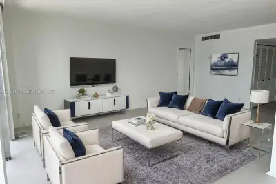 900 Bay Dr #523, Miami Beach: photo 1 of 38