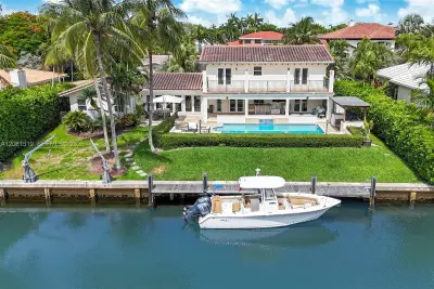13035 Nevada St, Coral Gables: photo 1 of 21