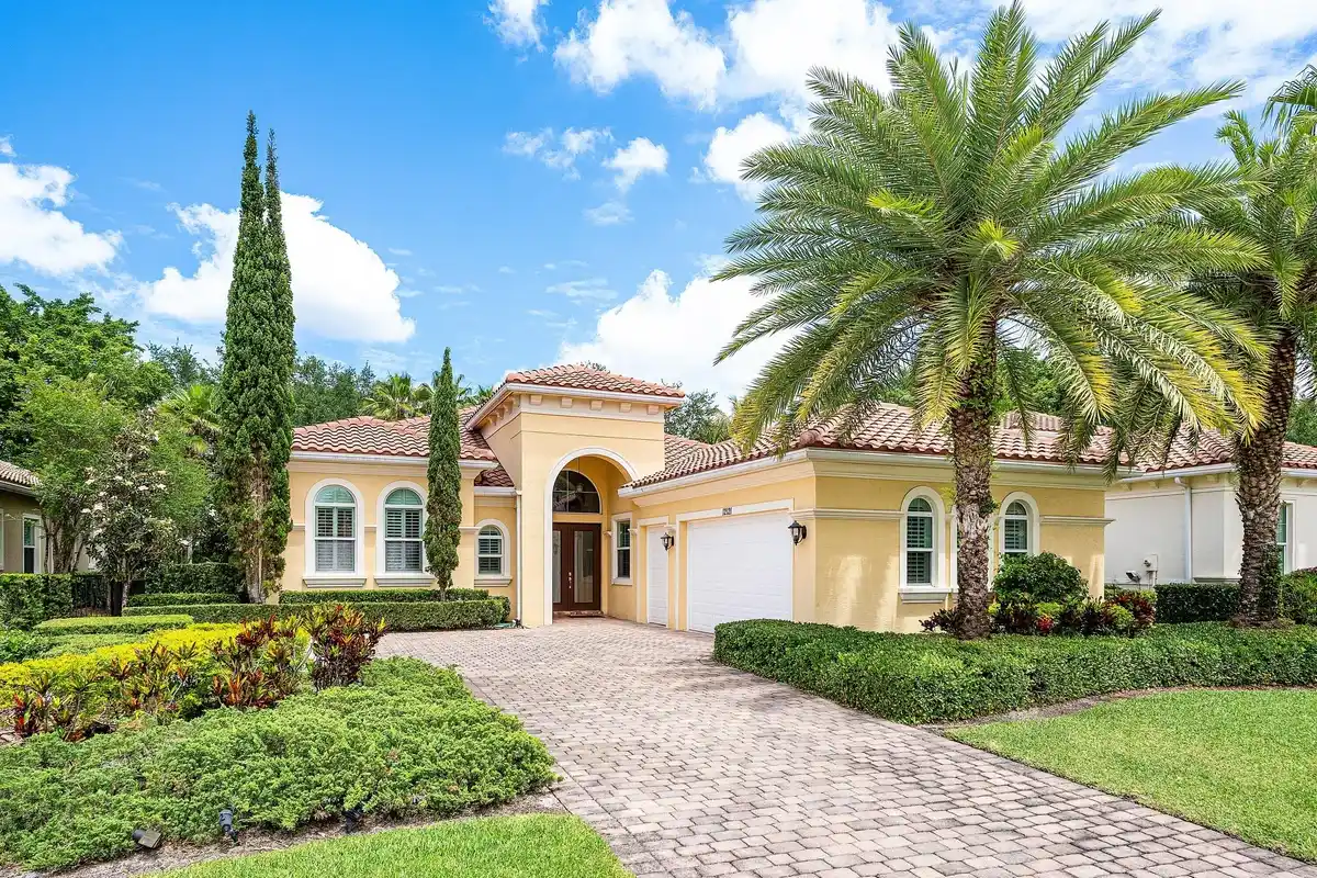 12121 Sunnydale Dr, Wellington: photo 1 of 41
