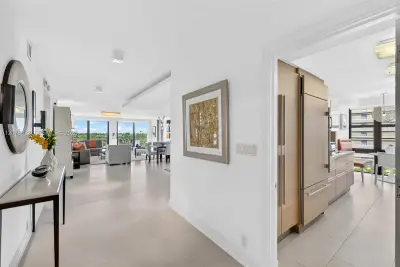 5500 Collins Ave #702, Miami Beach: photo 1 of 61
