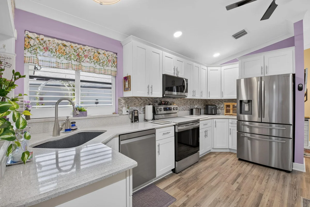 2505 NW 13th Ct, Delray Beach: photo 1 of 73