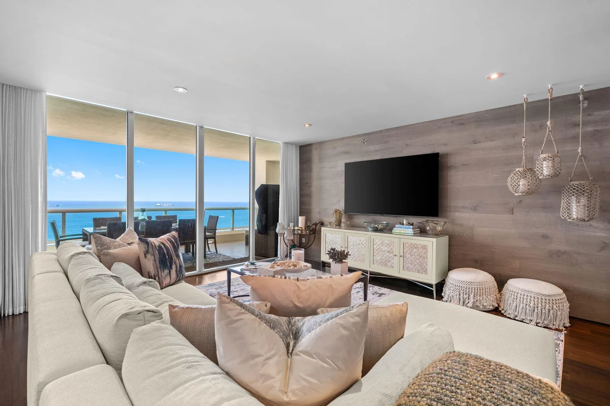 101 S Fort Lauderdale Beach Blvd #2303, Fort Lauderdale: photo 1 of 39