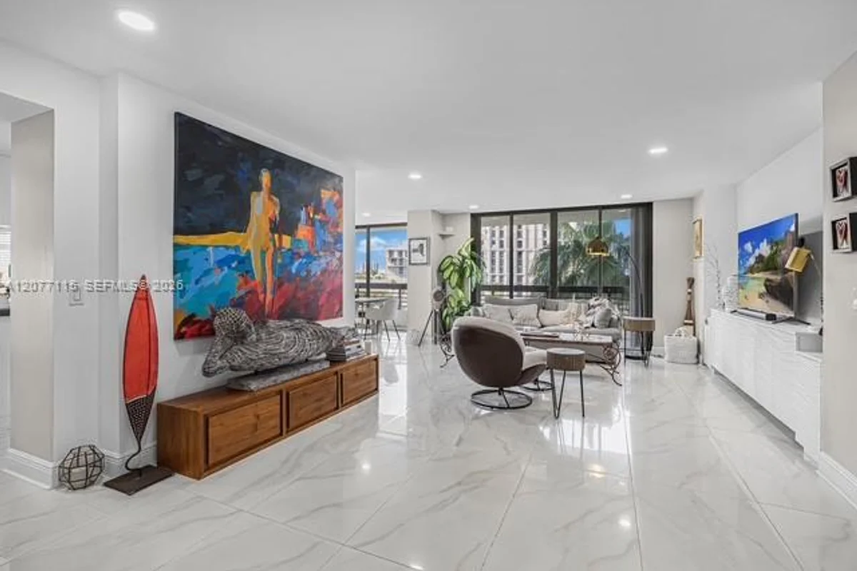 3500 Mystic Pointe Dr #604, Aventura: photo 1 of 21