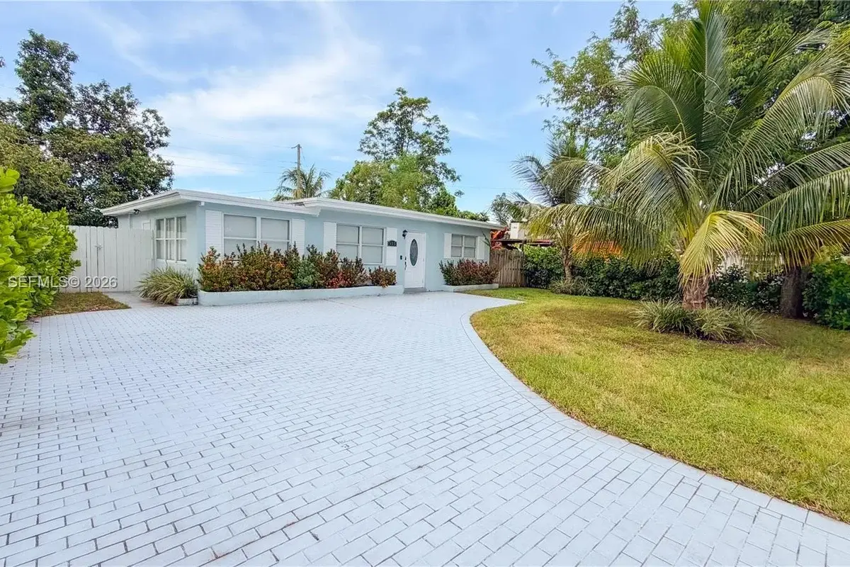 515 S 61st Ter, Hollywood: photo 1 of 32