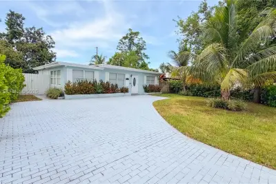 515 S 61st Ter, Hollywood: photo 1 of 32