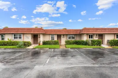5725 Fernley Dr E #47, West Palm Beach: photo 1 of 41