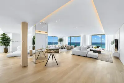 10203 Collins Ave #LPH 2701, Bal Harbour: photo 1 of 43