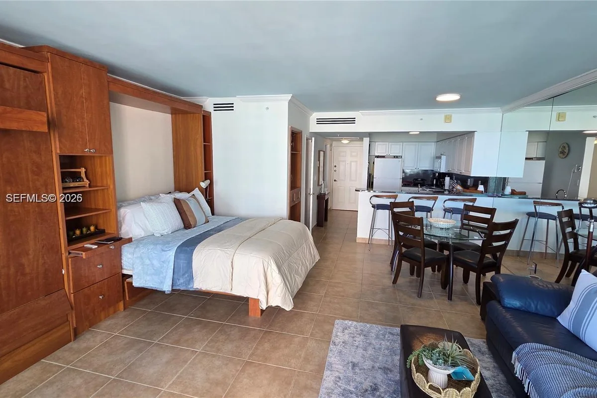 2501 S Ocean Dr #809, Hollywood: photo 1 of 7