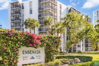 3475 N Country Club Dr #615, Aventura: photo 1 of 25