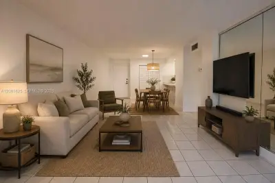 8895 Fontainebleau Blvd #103, Miami: photo 1 of 14
