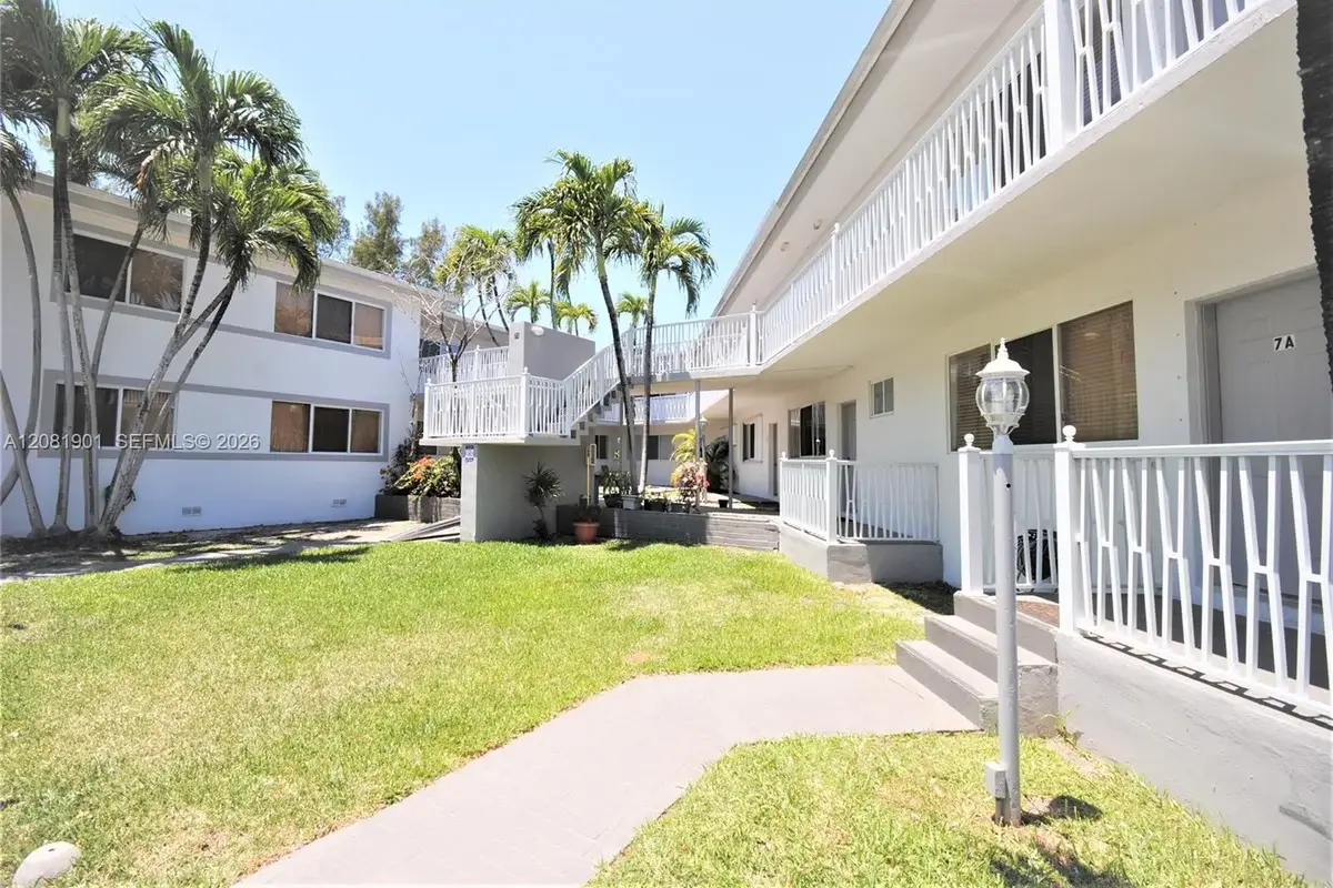 75 S Shore Dr #4B, Miami Beach: photo 1 of 16